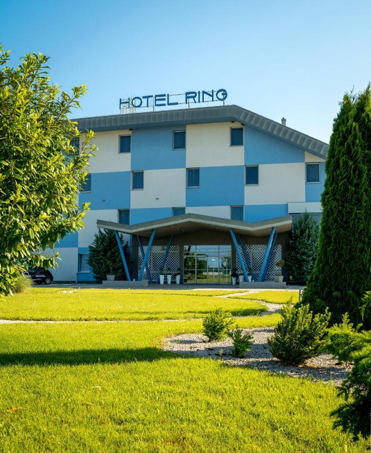 Hotel Ring Orechova Poton