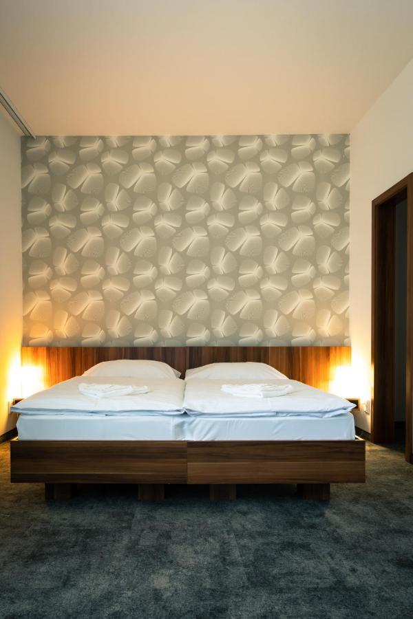 Hotel Ring 3*